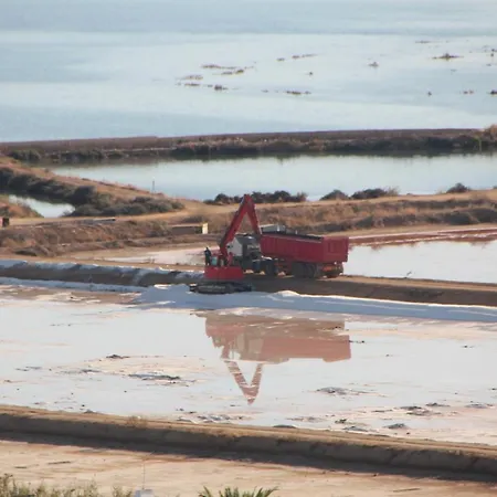 Ricardo Rolao Vista Mar - Edificio Oasis - Bedrooms * Faro