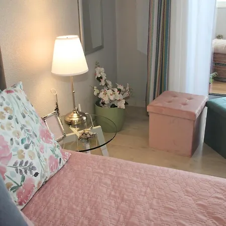Ricardo Rolao Vista Mar - Edificio Oasis - Bedrooms * Faro