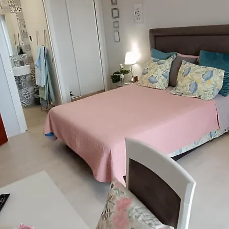 Ricardo Rolao Vista Mar - Edificio Oasis - Bedrooms Faro
