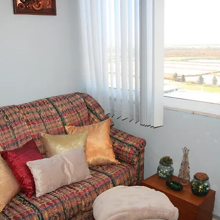 Ricardo Rolao Vista Mar - Edificio Oasis - Bedrooms Apartament *