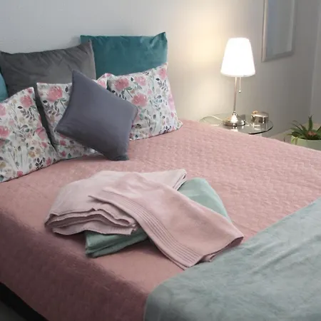 Ricardo Rolao Vista Mar - Edificio Oasis - Bedrooms Apartament *